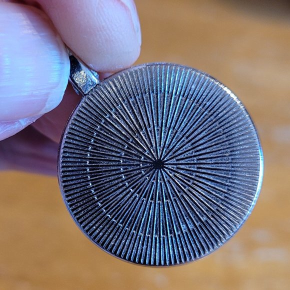 Necklace Pendant - Picture 3 of 6